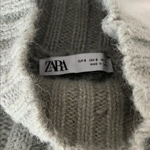 Cozy Cable Knit Sweater in Gray